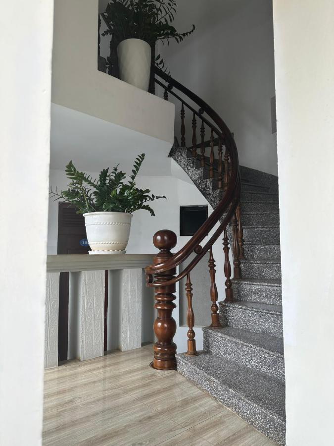 Kim Ngan Hotel Buon Ma Thuot Exterior foto
